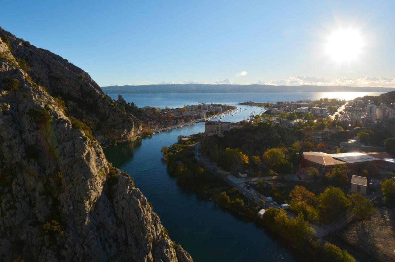 Apartment Mlija Omis Exterior photo