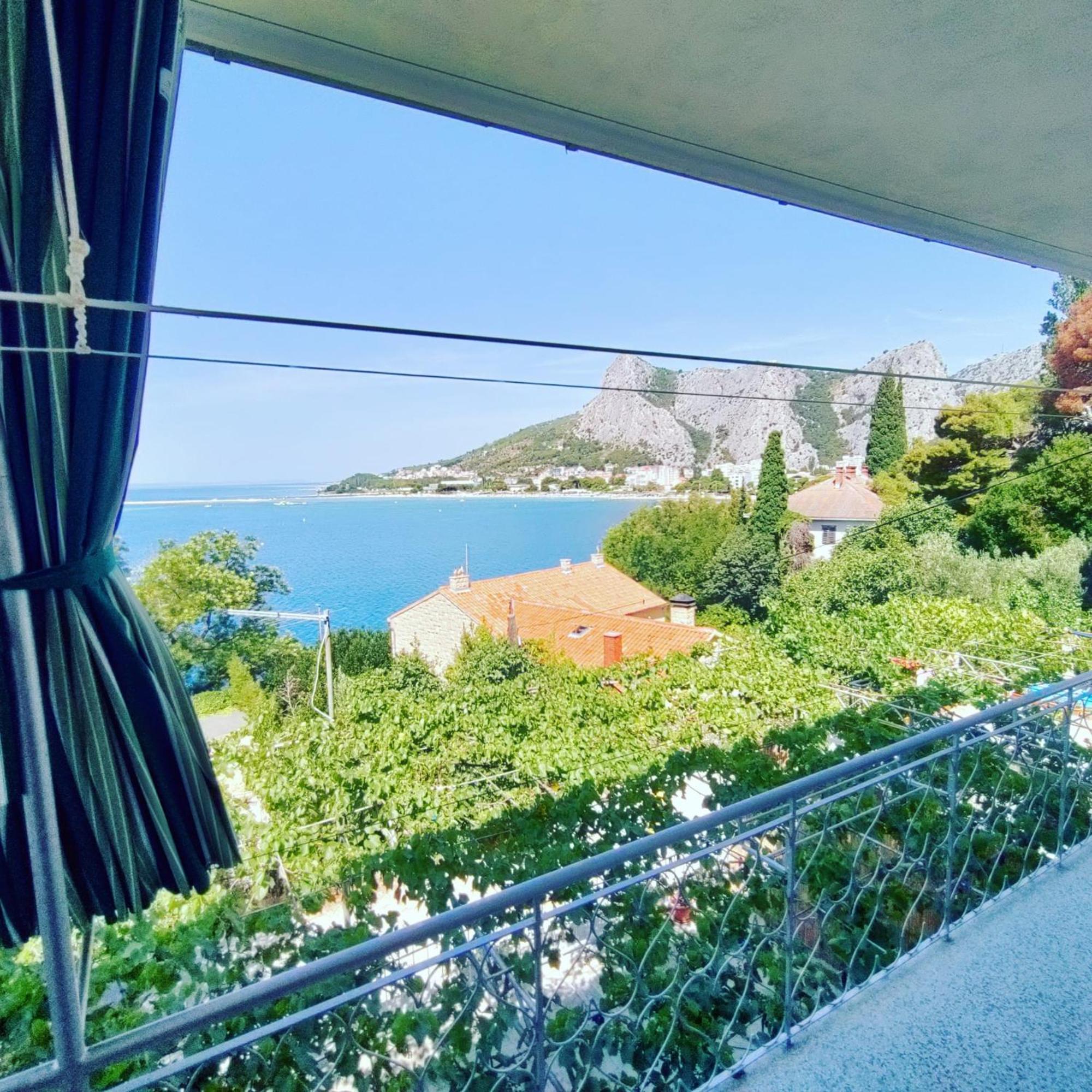 Apartment Mlija Omis Exterior photo